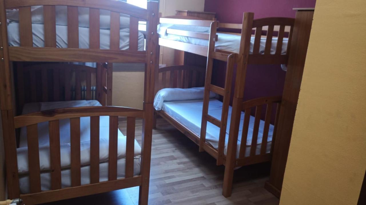Albergue Pirenarium Sabiñánigo Eksteriør billede