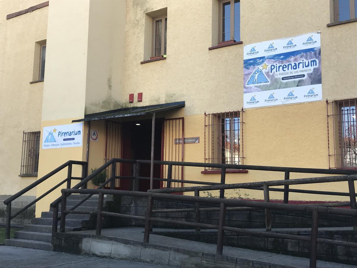 Albergue Pirenarium Sabiñánigo Eksteriør billede