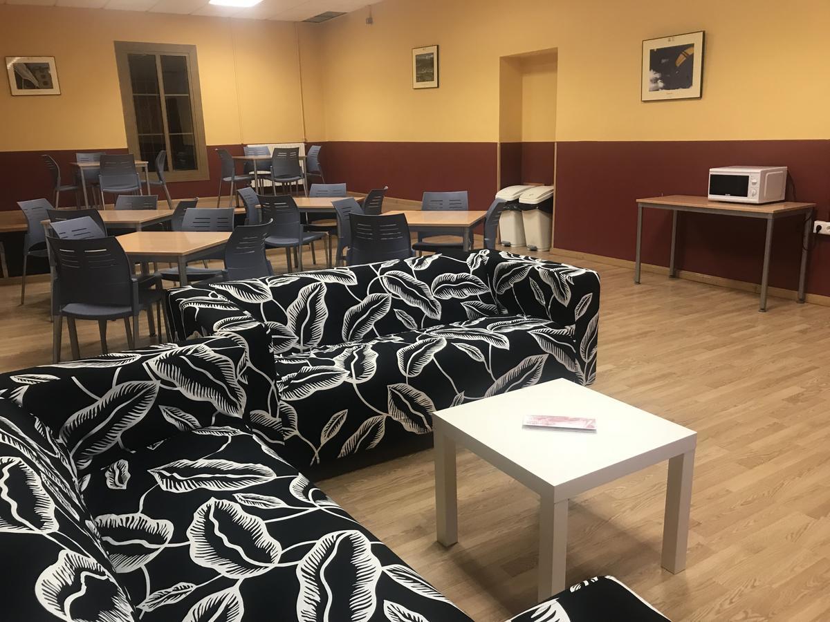 Albergue Pirenarium Sabiñánigo Eksteriør billede