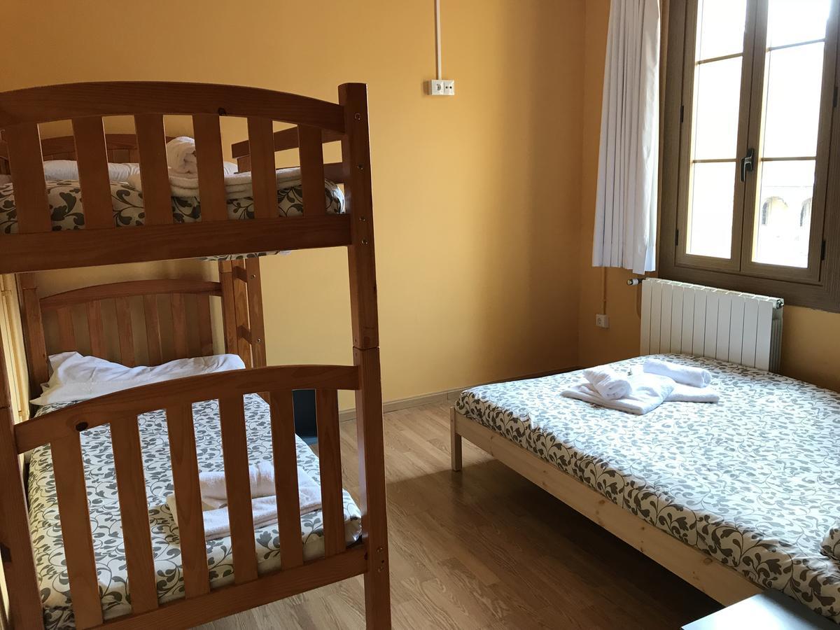 Albergue Pirenarium Sabiñánigo Eksteriør billede